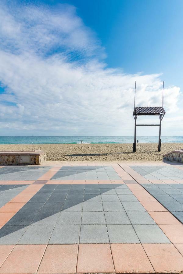 Sf Carihuela Luxury Suite Торремолинос Экстерьер фото