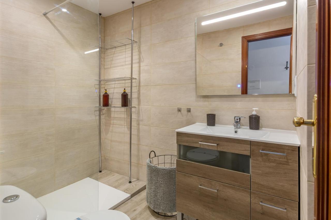 Sf Carihuela Luxury Suite Торремолинос Экстерьер фото