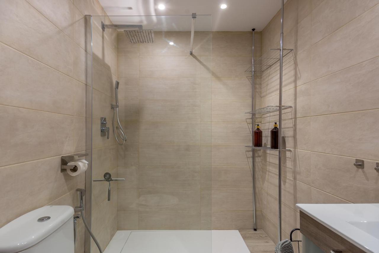 Sf Carihuela Luxury Suite Торремолинос Экстерьер фото